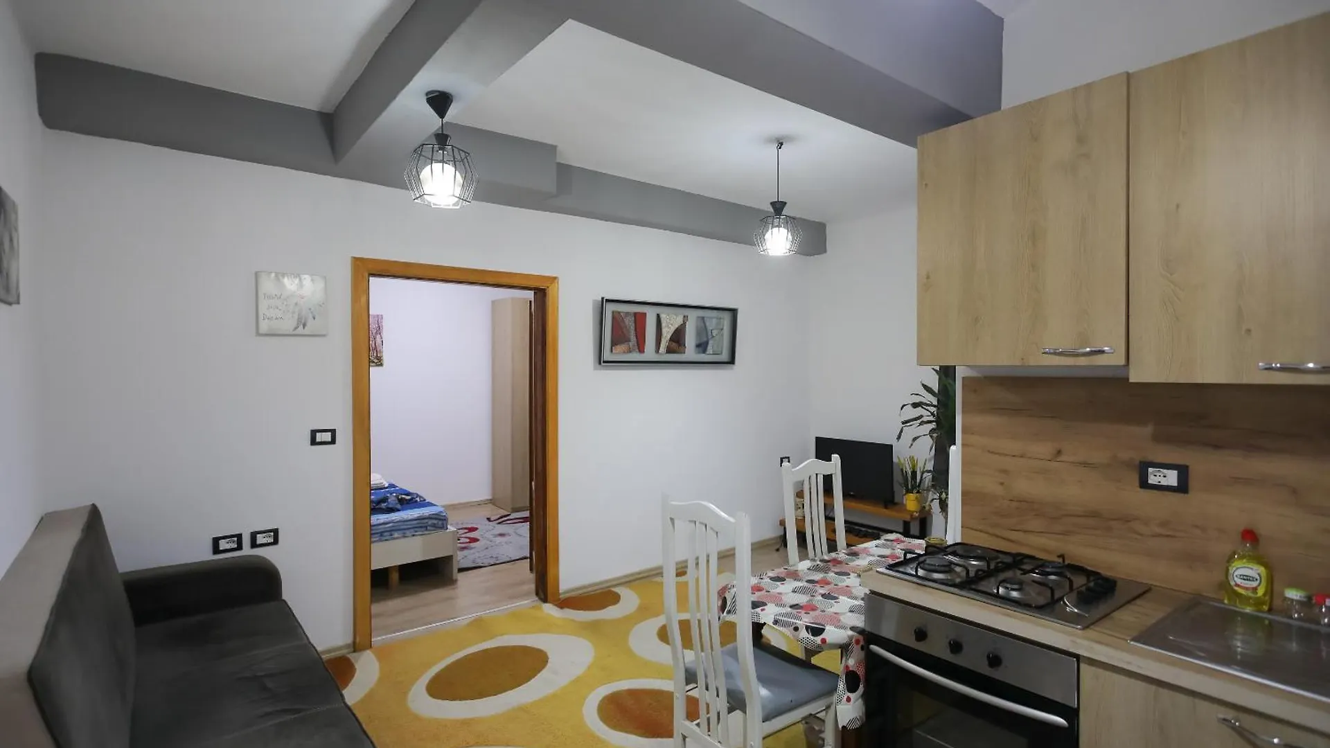 Super Apartment In The Ancient Roman Amphitheater Durres